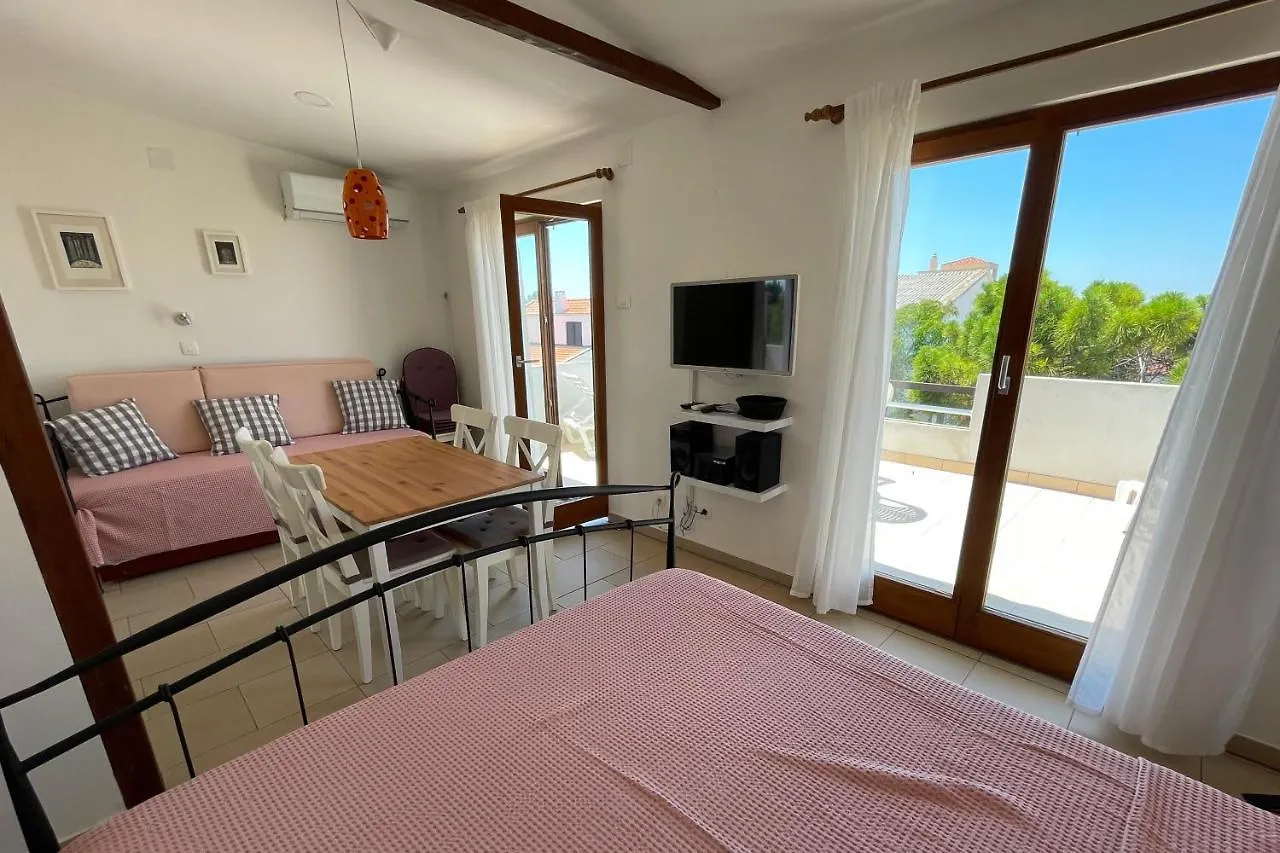 Apartments By The Sea Povljana, Pag - 21144