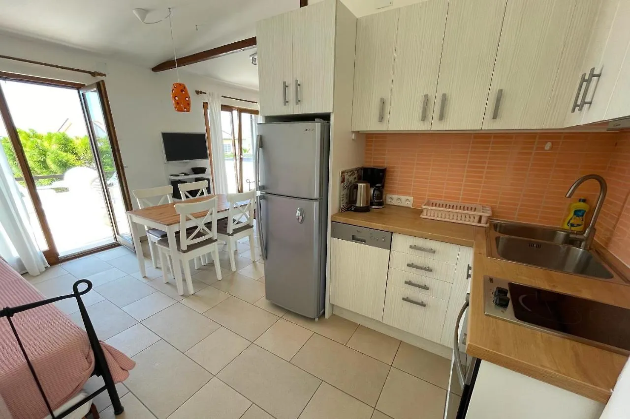 Apartments By The Sea Povljana, Pag - 21144
